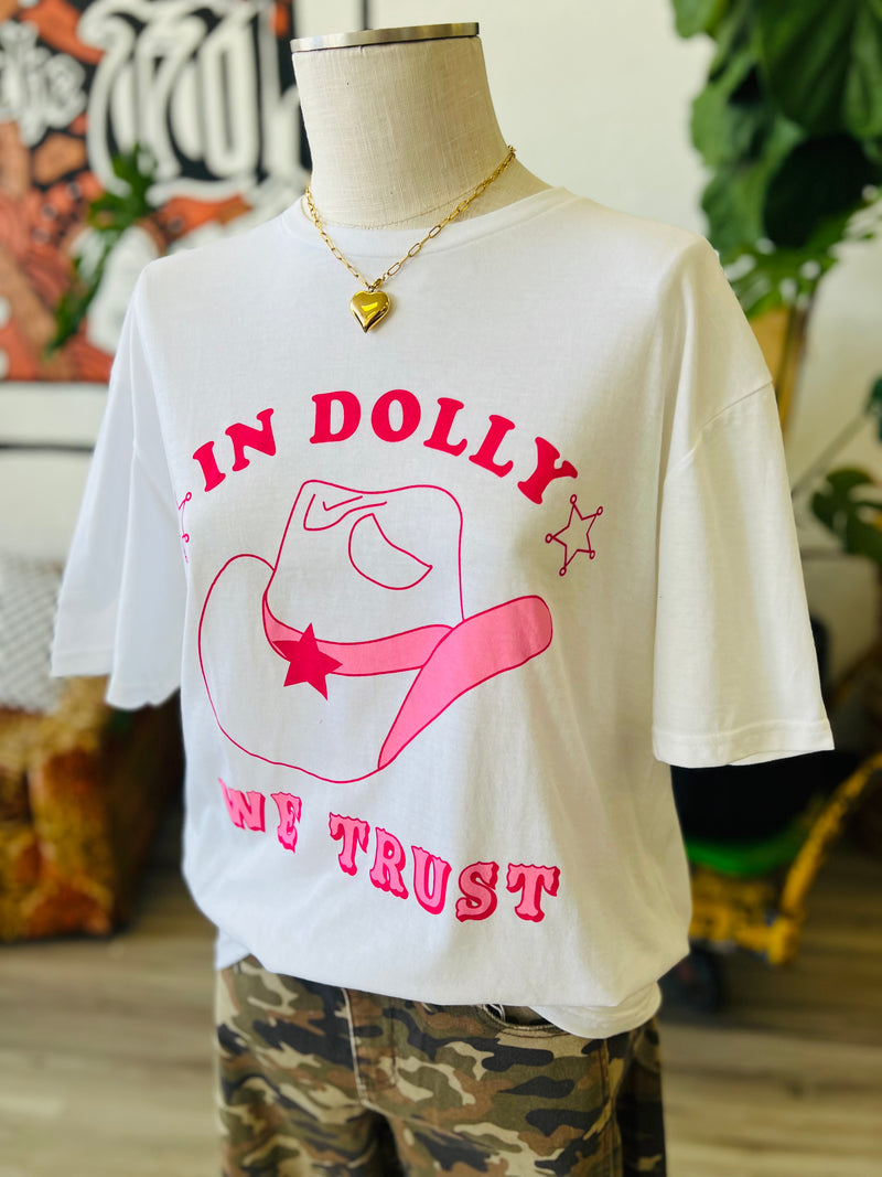 Dolly Graphic Tee