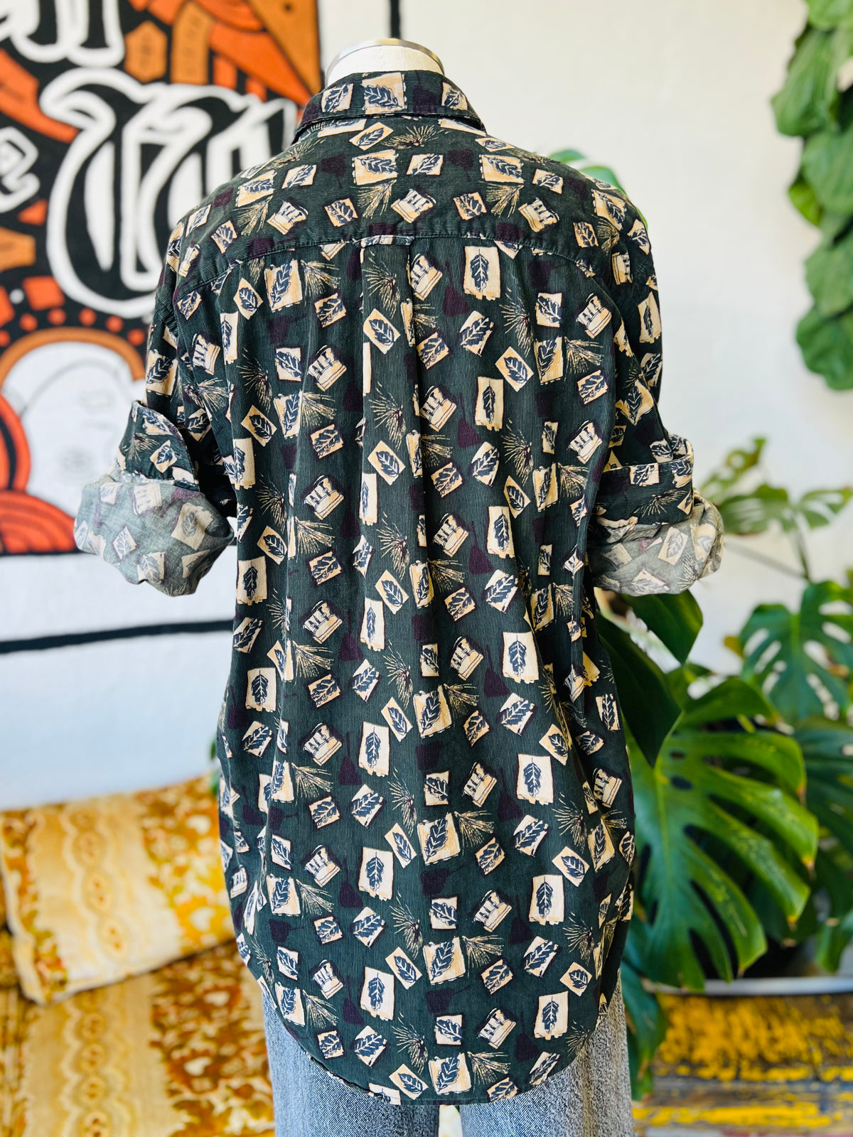 Vault | Corded Leaf Button Down Large