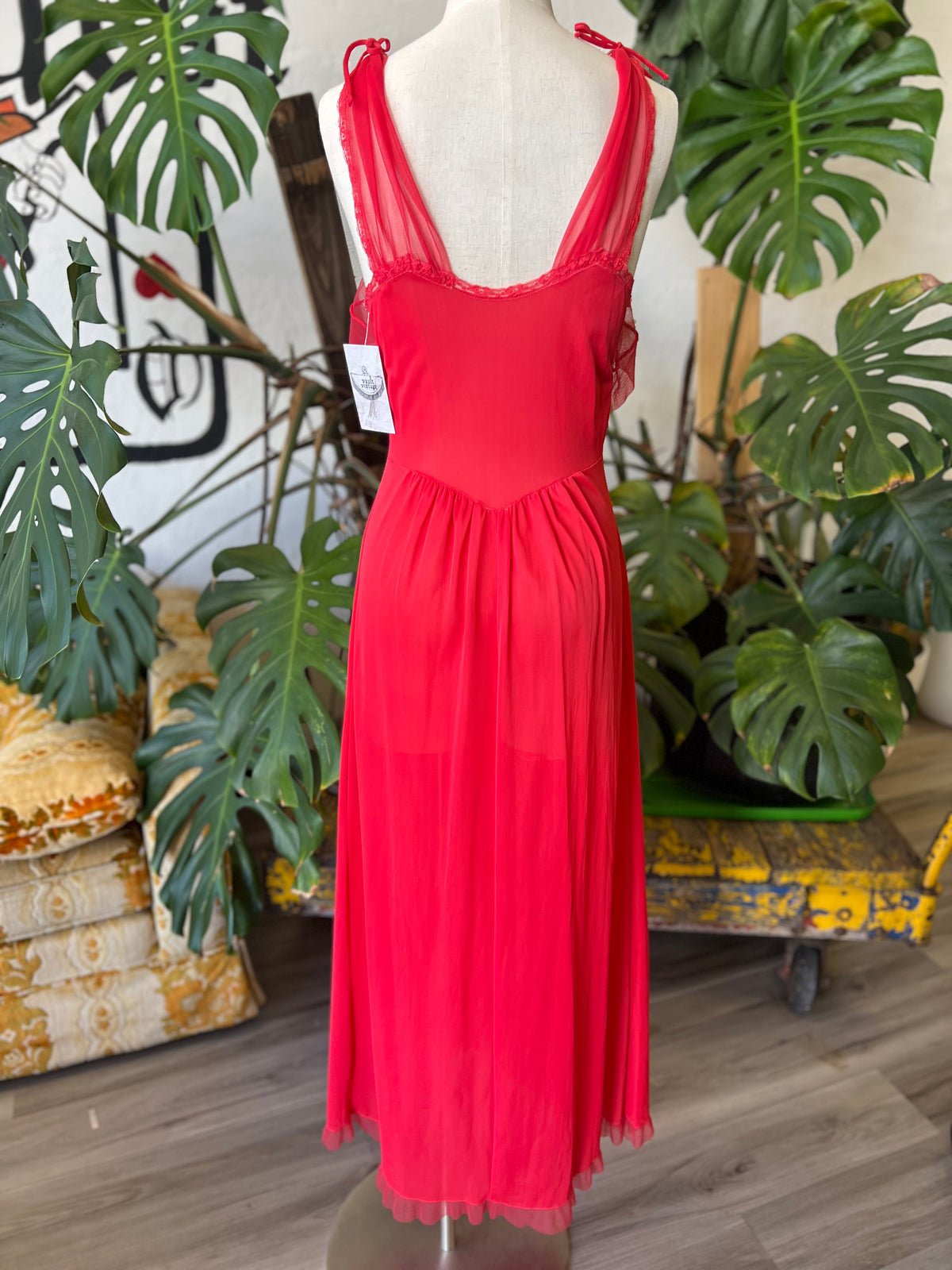 Vault | Red Romance Slip/Nightgown Small