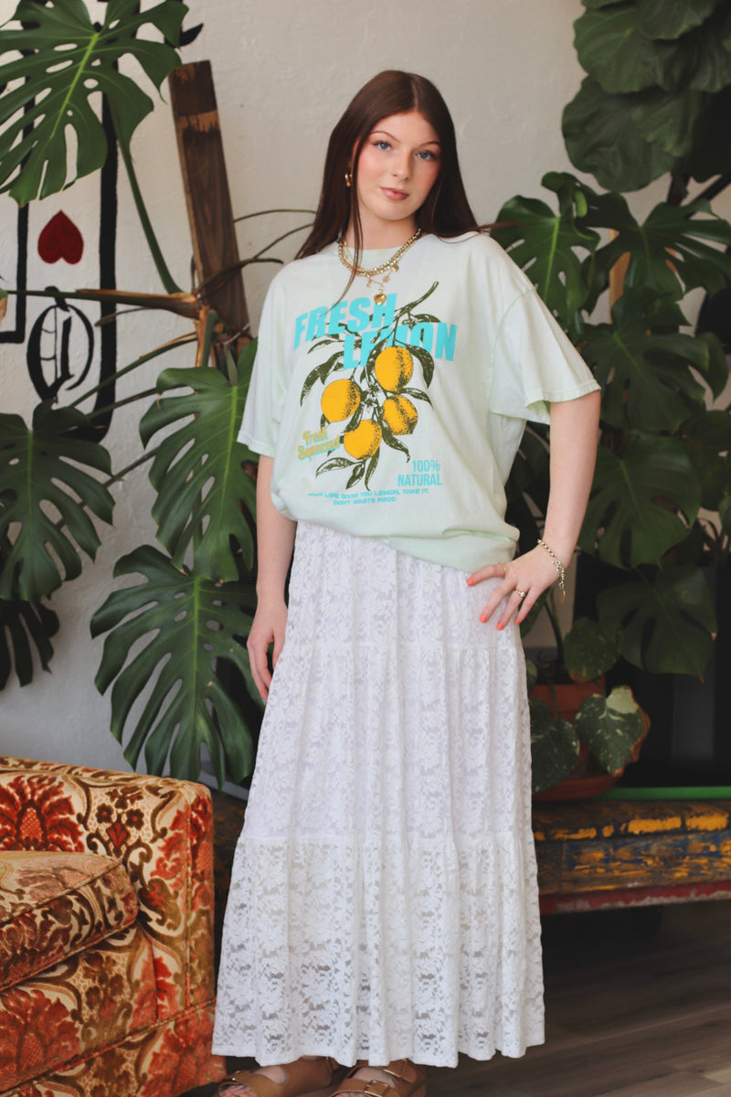 Lemon Graphic Tee in Mint