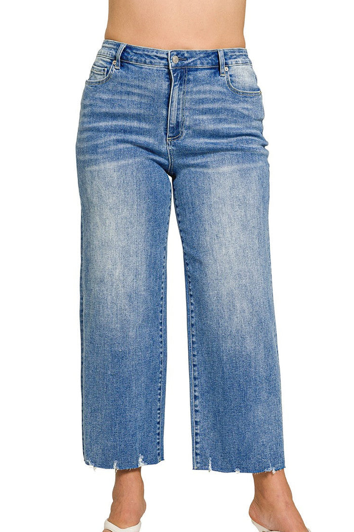 Curve + Brook Cropped Jeans
