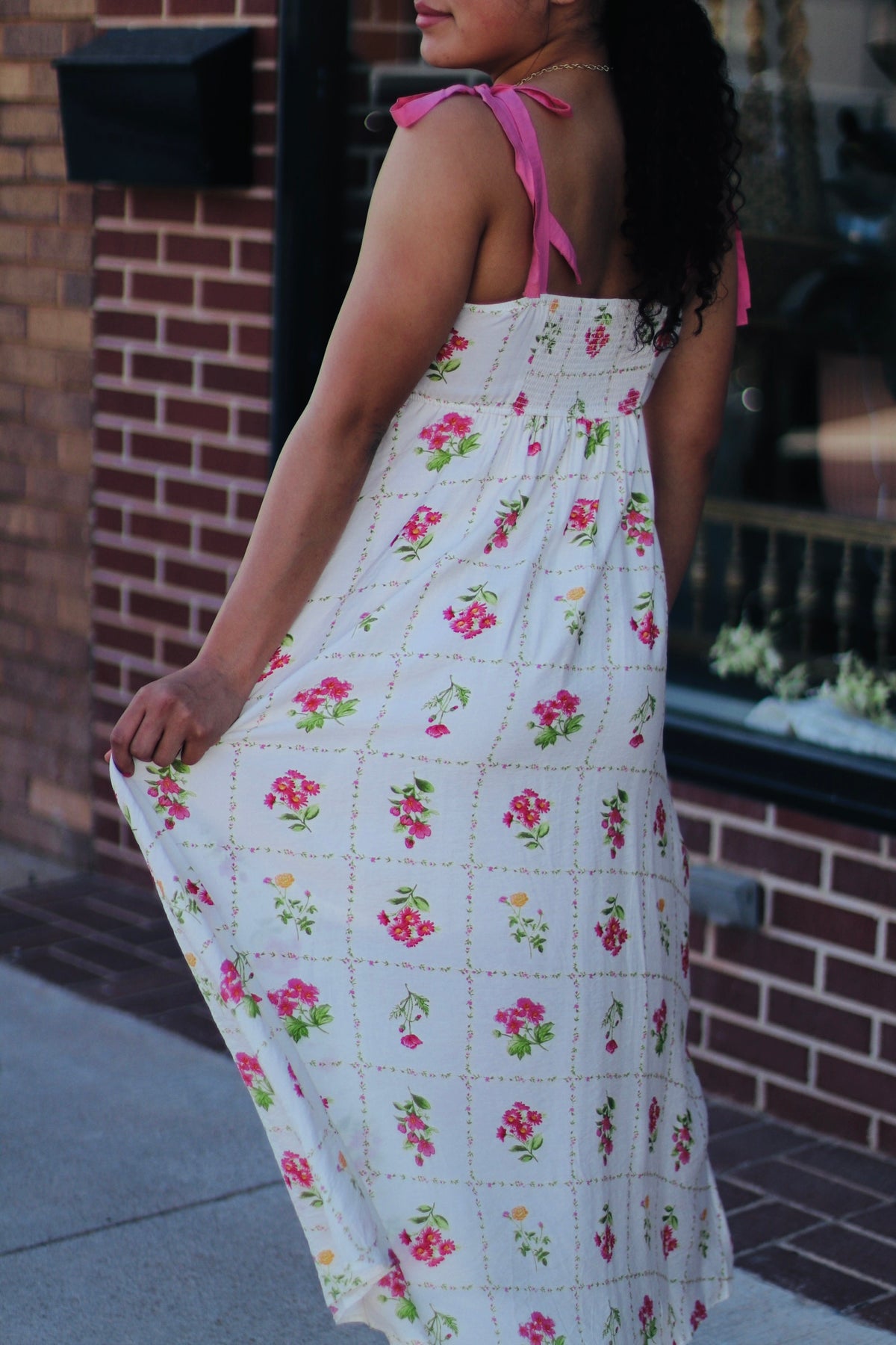 Tea Party Scalloped Midi Dress