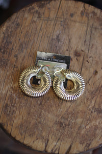 Large Geometric Hoops