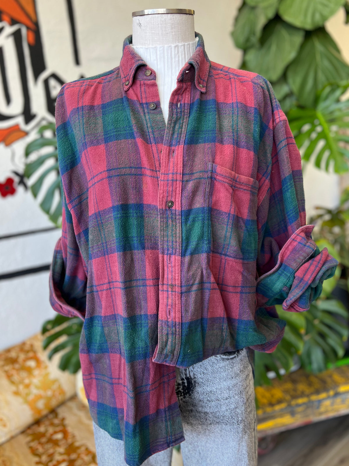 Vault | Worn Soft Flannel XL
