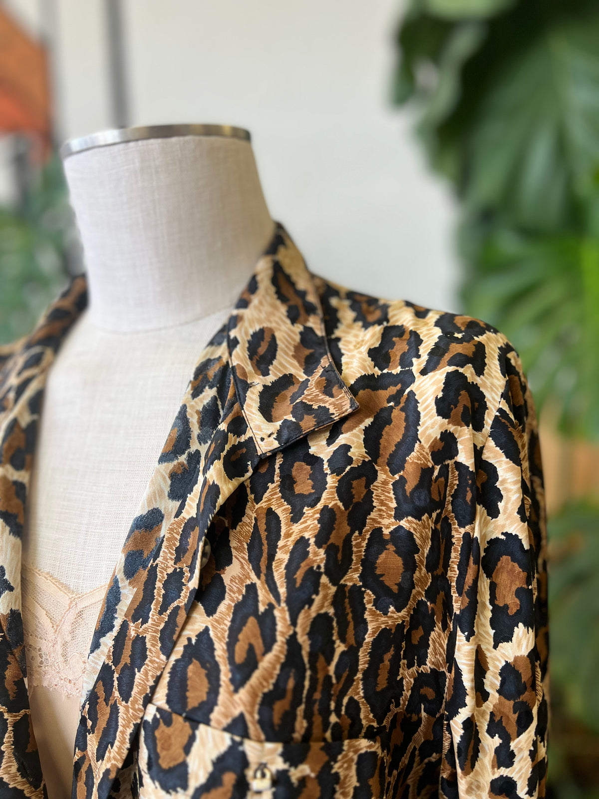 Vault | Leopard Blouse size 14