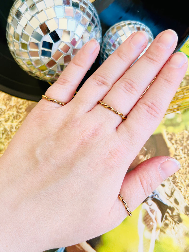 18K Gold Plated Dainty Rope Ring