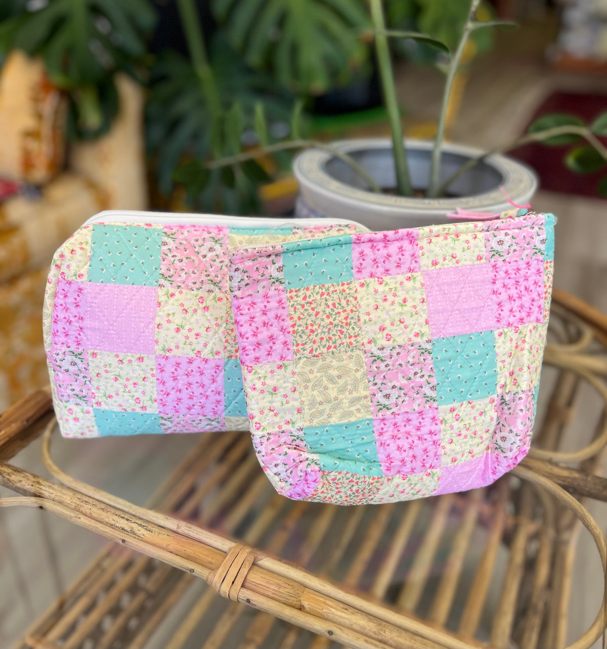 "Summer Garden" Quilted Cosmetic Bag