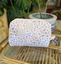 "Garden of Roses" Quilted Vanity and Travel Bag